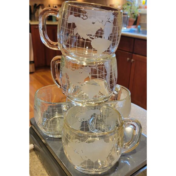 Set of 5 Nestle World Map Globe Etched Glass Clear Coffee Cup 3" Mugs VTG 1970s - Picture 4 of 5